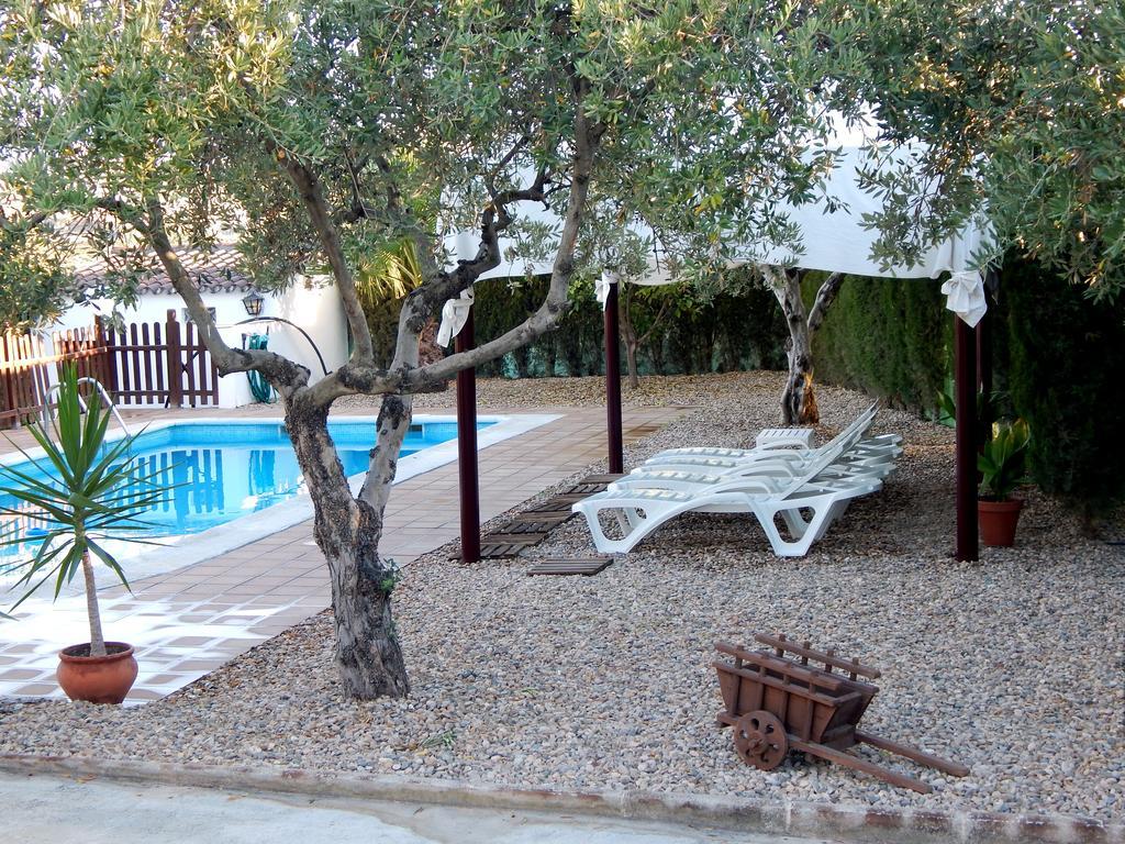 Villa Maria - Pista De Padel Y Piscina Baena Exteriér fotografie