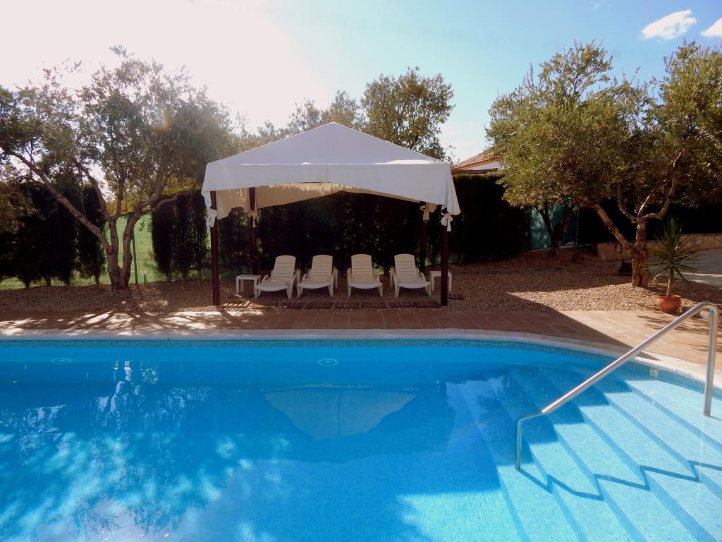 Villa Maria - Pista De Padel Y Piscina Baena Exteriér fotografie