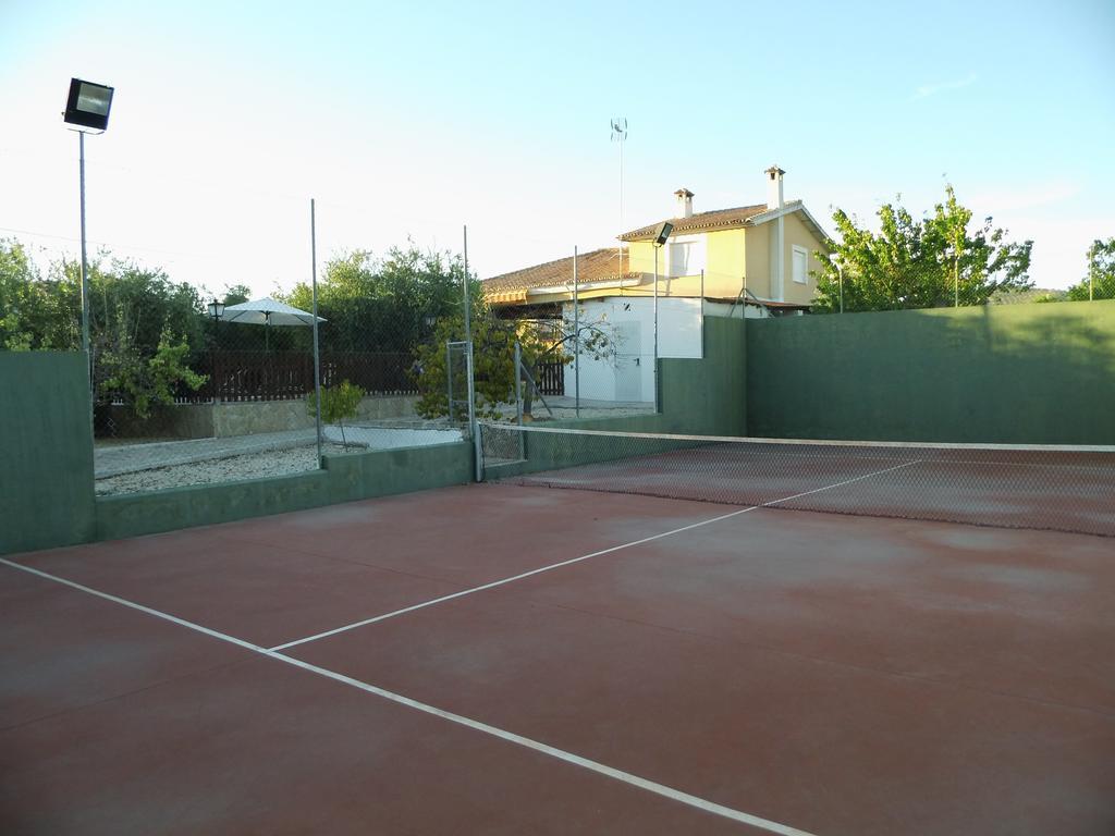 Villa Maria - Pista De Padel Y Piscina Baena Exteriér fotografie